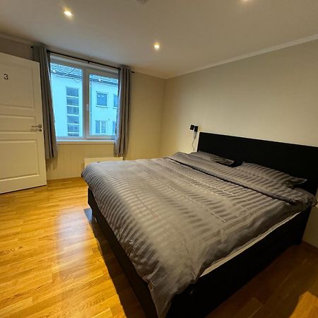 Charming 3-Bedroom Apartment In The Heart Of Kristiansund Exterior photo