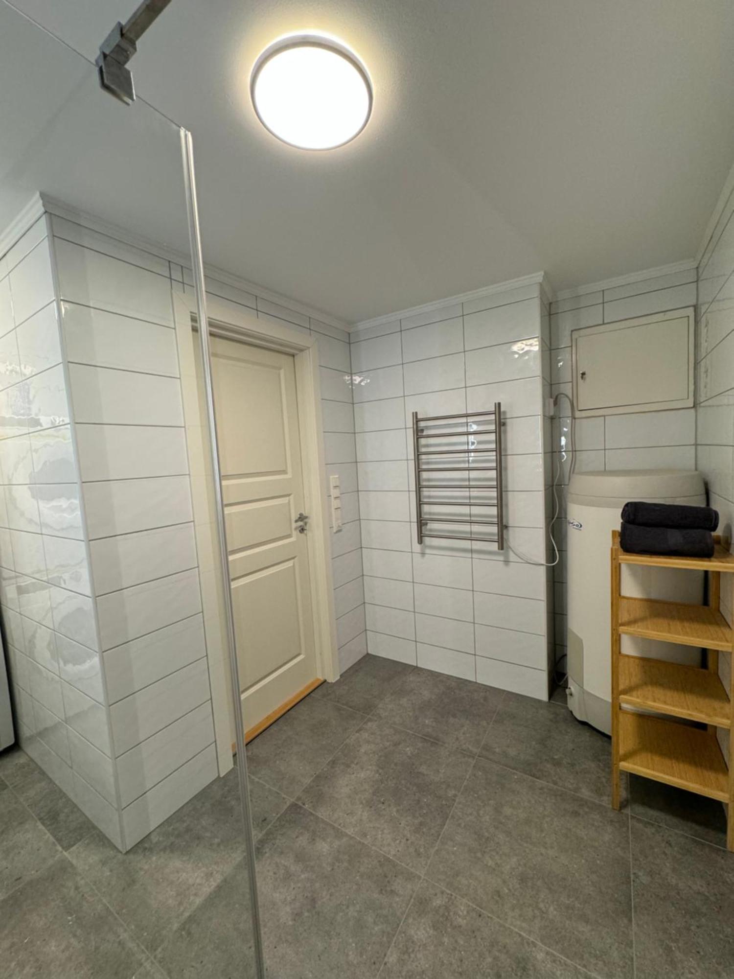 Charming 3-Bedroom Apartment In The Heart Of Kristiansund Exterior photo